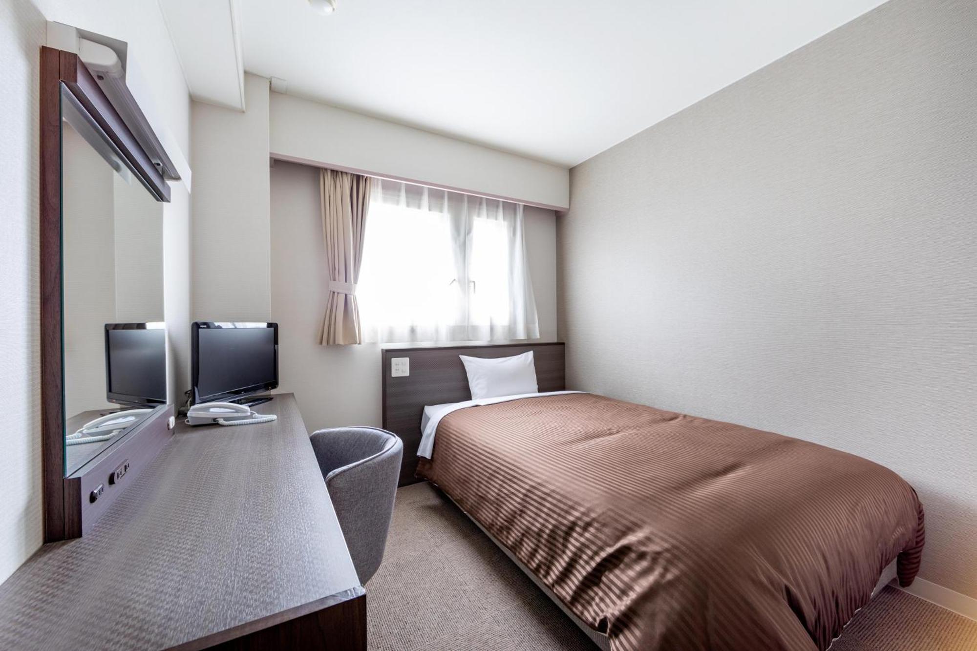Orange Inn Sendaihigashi Eksteriør billede